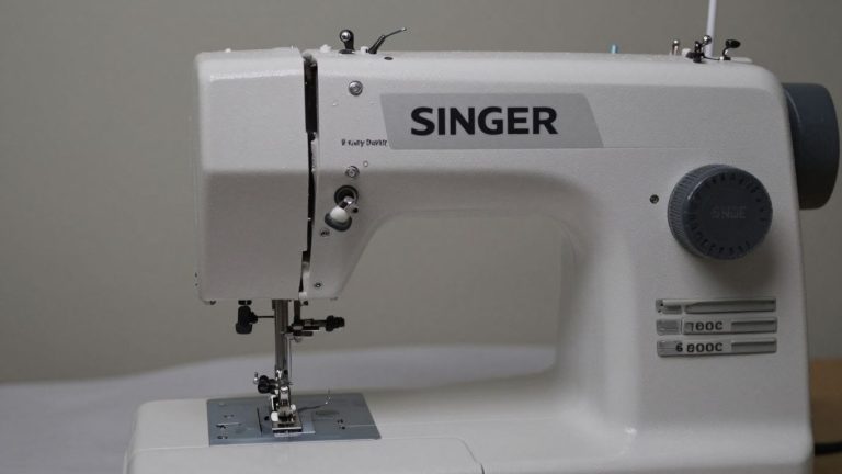 SINGER Heavy Duty 6700C Review 2026 Is This Computerized Machine Worth Itv