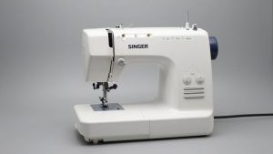 SINGER MX231 Review Lightweight & Portable Sewing Machine Guide