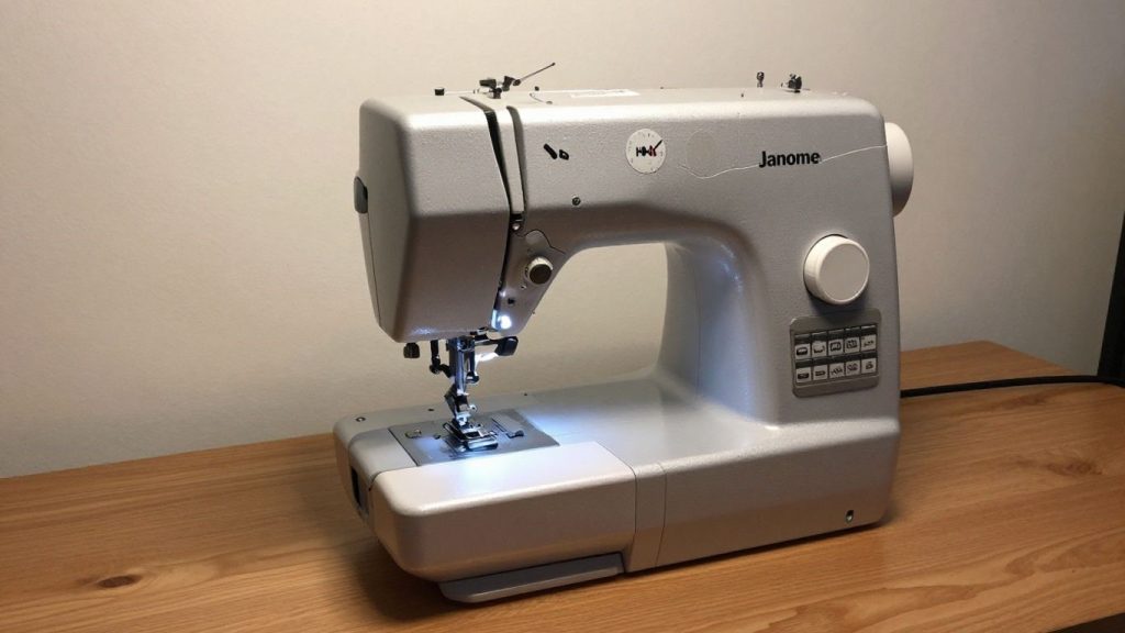 Pros and Cons of the Janome HD5000